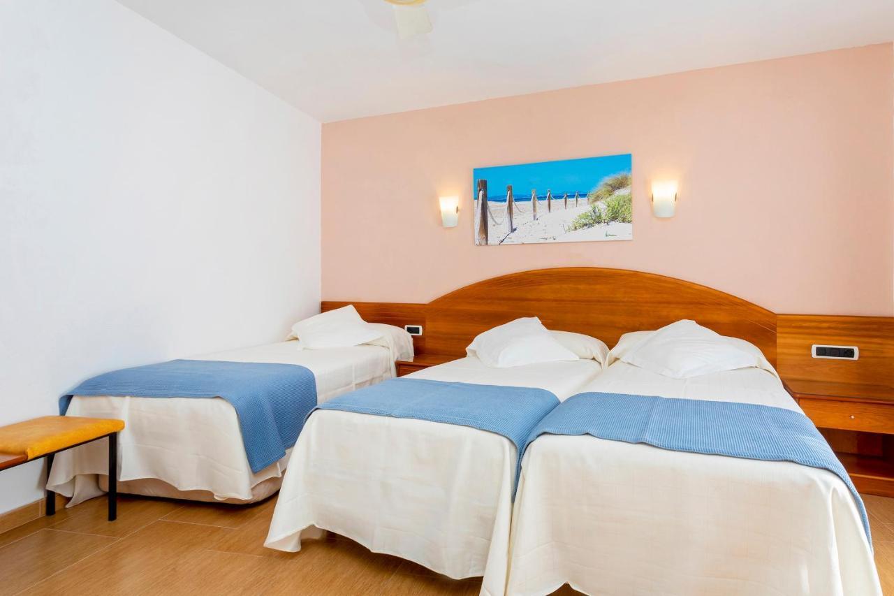 Hostal Manolita San Antonio  Exteriér fotografie