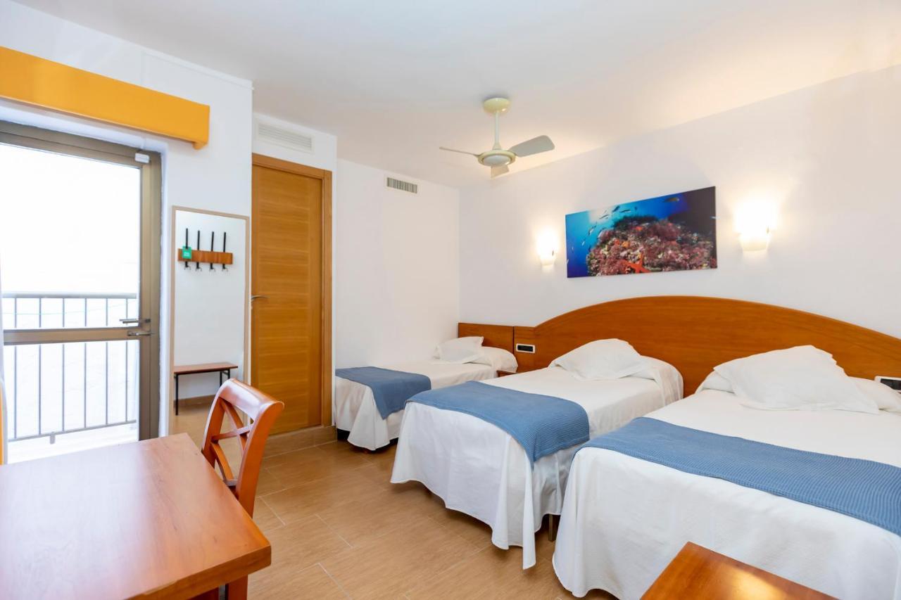 Hostal Manolita San Antonio  Exteriér fotografie