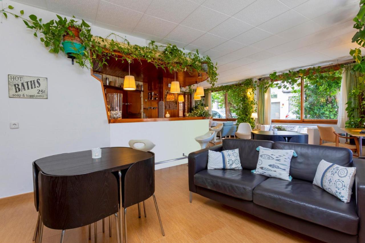 Hostal Manolita San Antonio  Exteriér fotografie