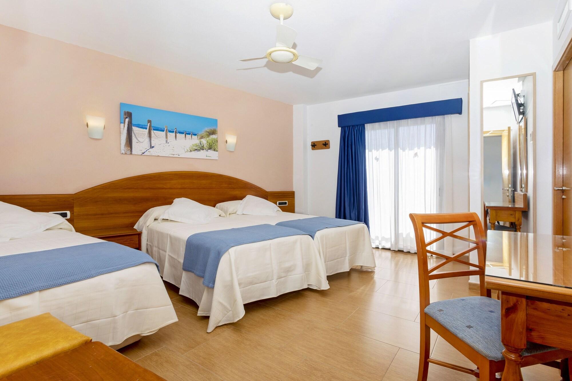 Hostal Manolita San Antonio  Exteriér fotografie