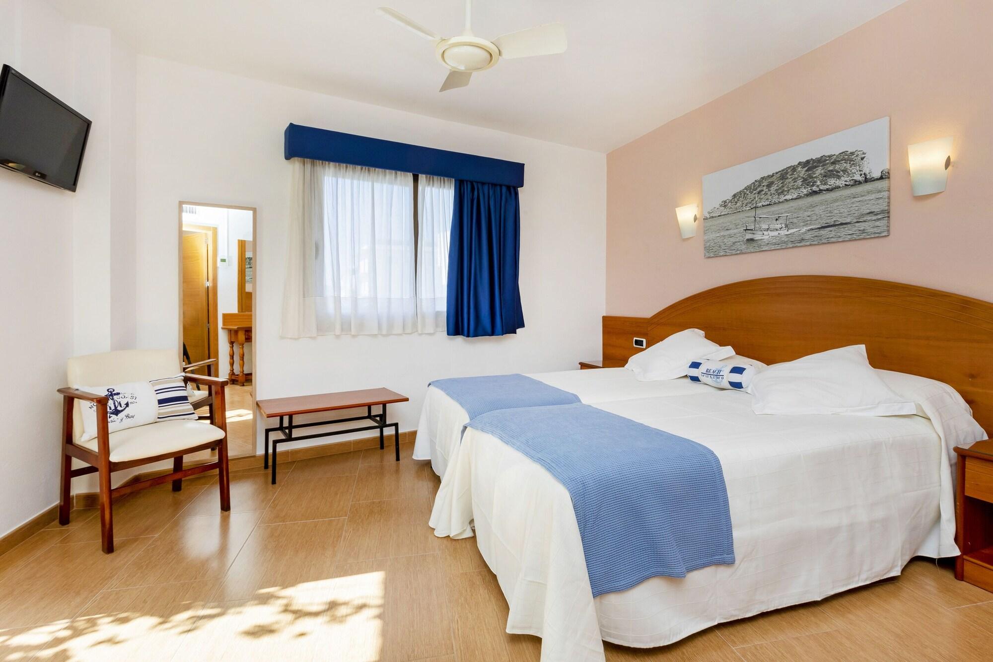 Hostal Manolita San Antonio  Exteriér fotografie