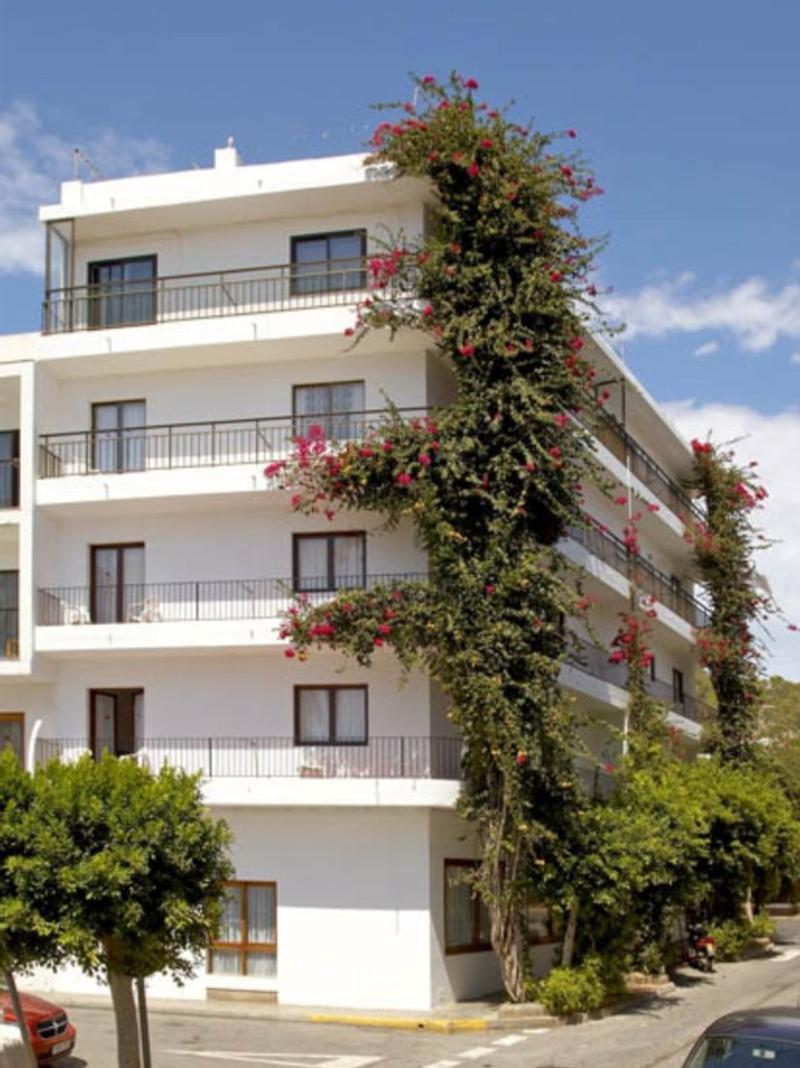 Hostal Manolita San Antonio  Exteriér fotografie