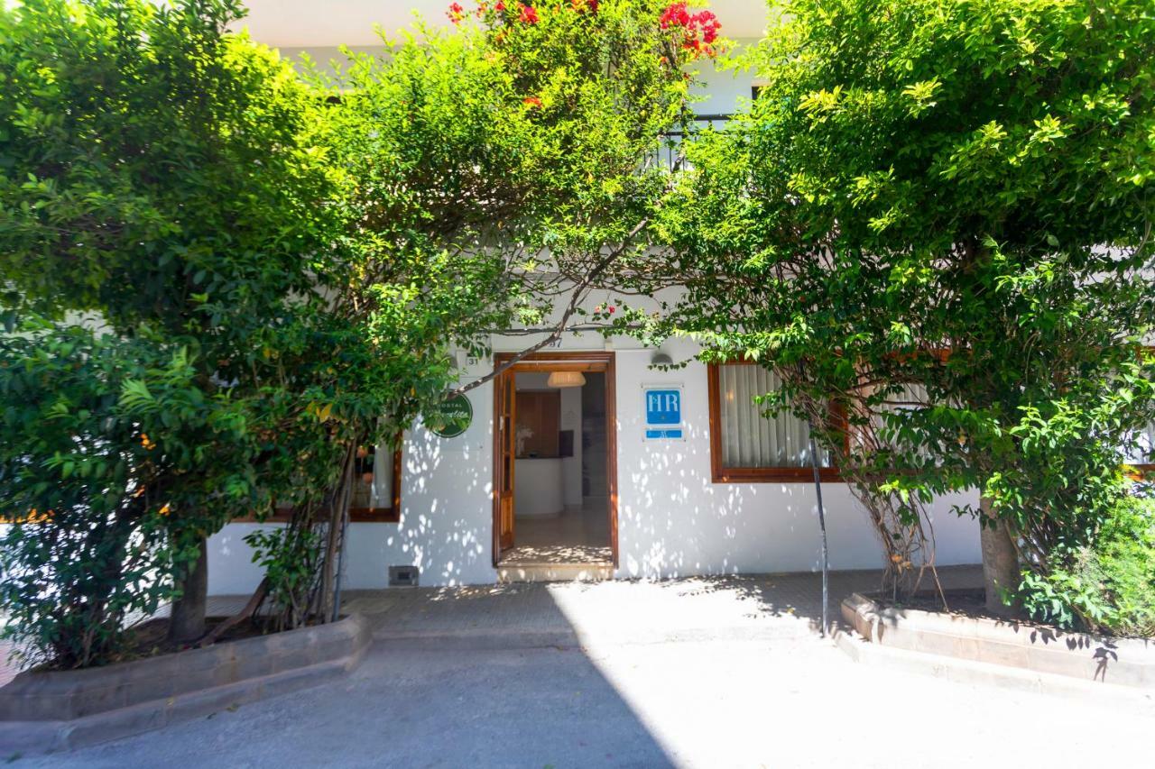 Hostal Manolita San Antonio  Exteriér fotografie