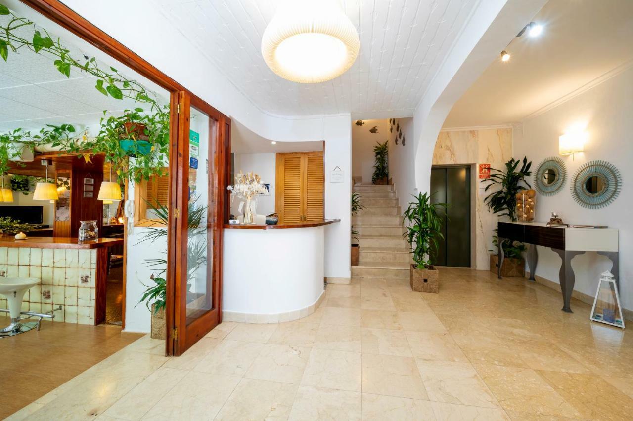 Hostal Manolita San Antonio  Exteriér fotografie